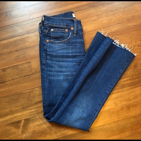 Madewell Cali Demi Boot Jeans- Marco Wash - Picture 3 of 7